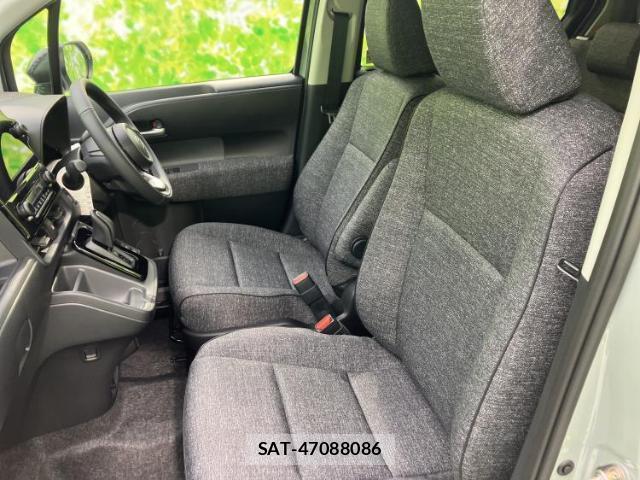 Toyota SIENTA 2026-05 8374136-6