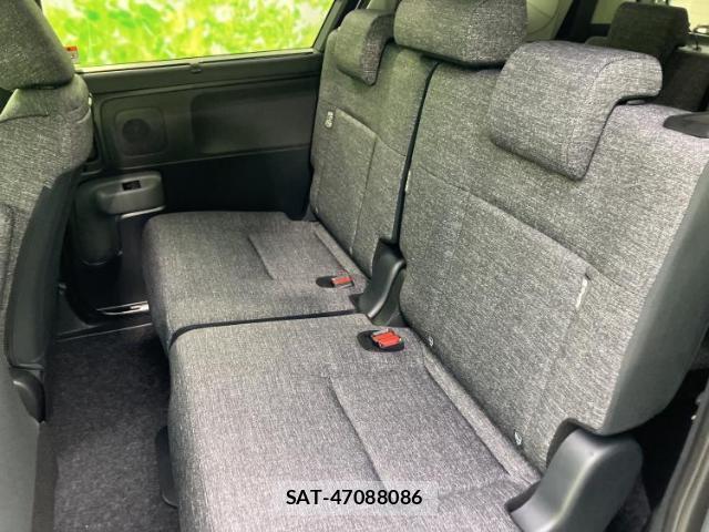 Toyota SIENTA 2026-05 8374136-7