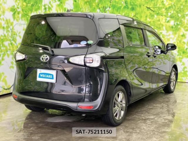 Toyota SIENTA 2017-06 8374179-2