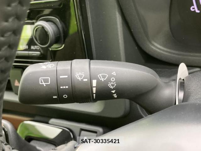 Toyota SIENTA 2026-04 8374185-16