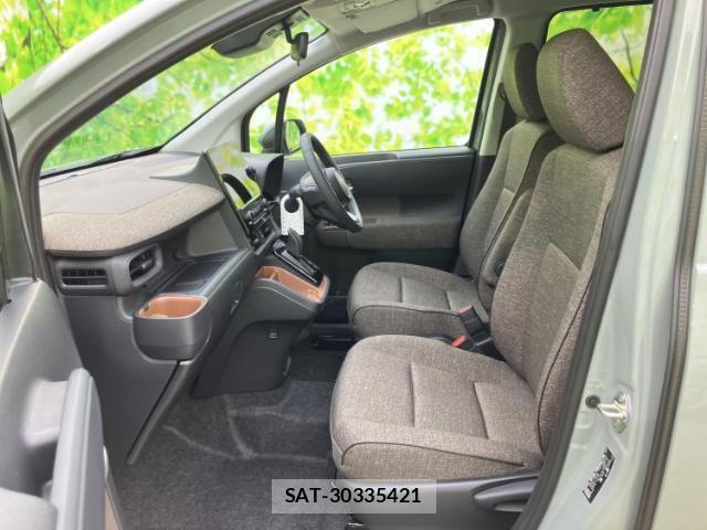 Toyota SIENTA 2026-04 8374185-6