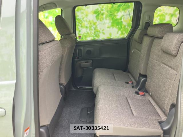 Toyota SIENTA 2026-04 8374185-7
