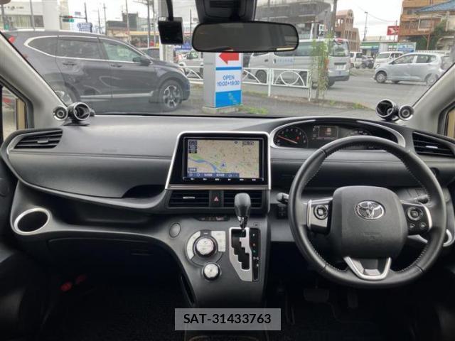Toyota SIENTA 2020-10 8374189-3