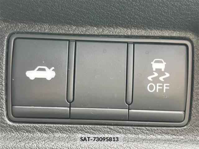 Nissan SKYLINE 2019-10 8374111-14