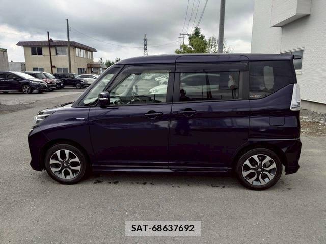Suzuki SOLIO BANDIT 2018-01 8372780-16