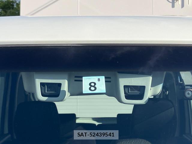 Suzuki SPACIA 2015-08 8372738-2
