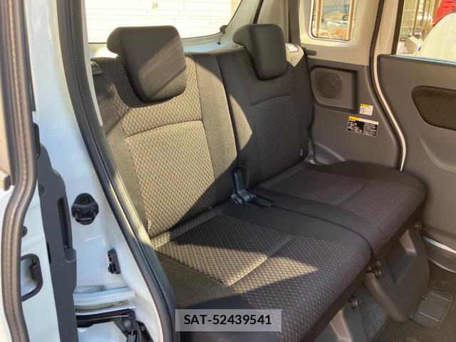 Suzuki SPACIA 2015-08 8372738-8