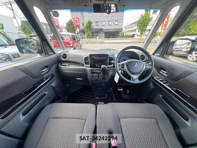 Suzuki SPACIA 2016-01 8373703-5