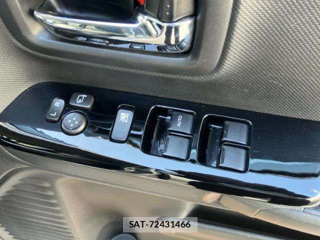 Suzuki SPACIA 2021-02 8373960-6