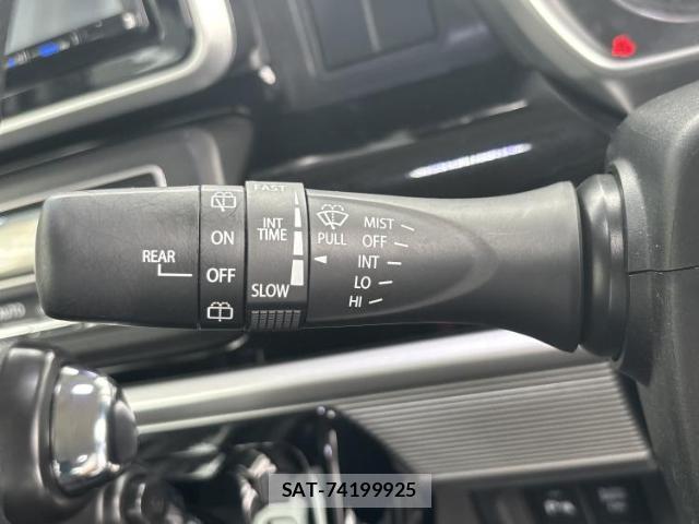 Suzuki SPACIA 2021-08 8374149-17