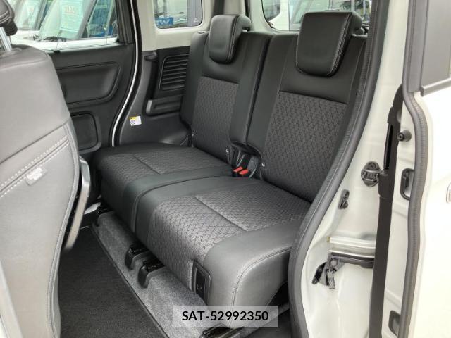 Suzuki SPACIA 2023-02 8374233-6