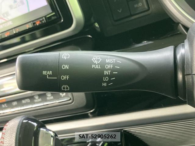 Suzuki SPACIA 2018-02 8374240-16