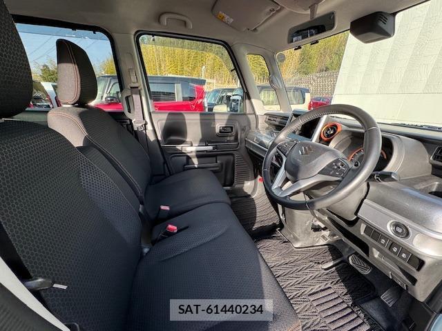 Suzuki SPACIA 2019-12 8373206-2