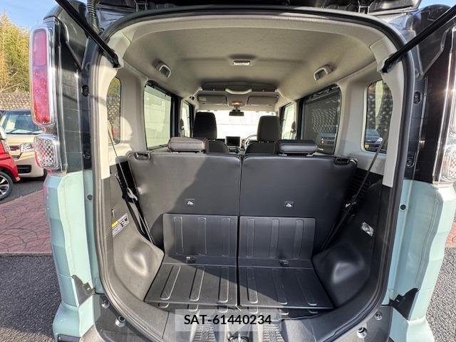 Suzuki SPACIA 2019-12 8373206-7