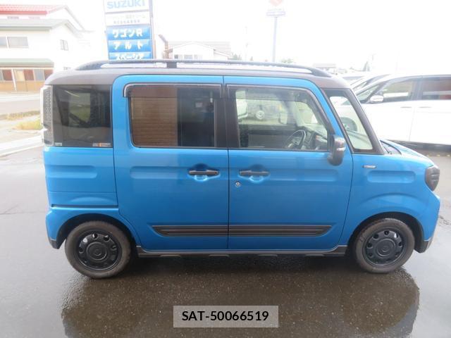 Suzuki SPACIA 2019-08 8374069-2