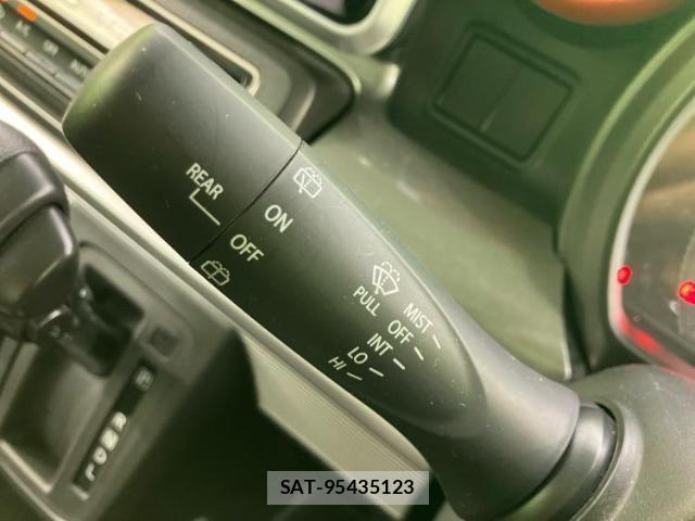 Suzuki SPACIA 2019-08 8374091-15