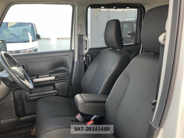 Suzuki SPACIA 2019-01 8374150-4
