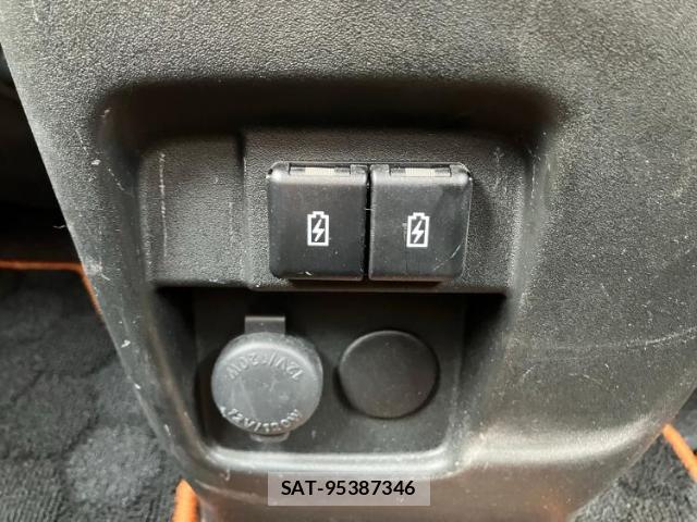 Suzuki SPACIA 2021-06 8374222-14