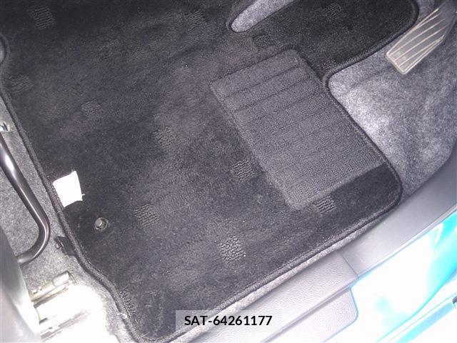 Suzuki SPACIA 2017-07 8372938-19