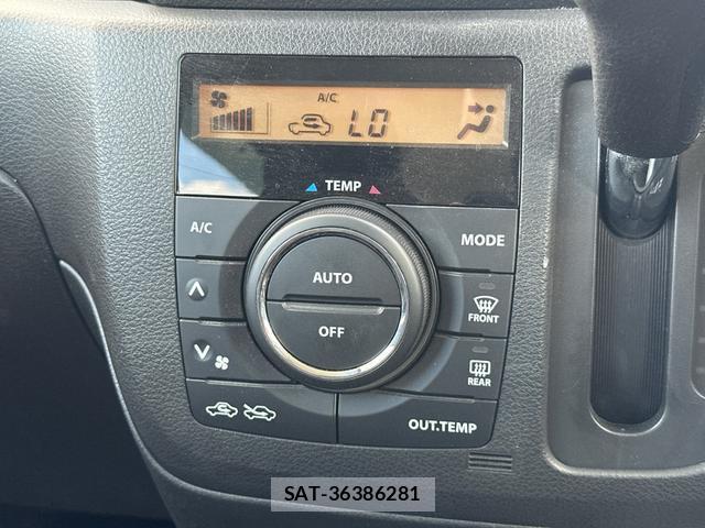 Suzuki SPACIA 2017-09 8373195-7