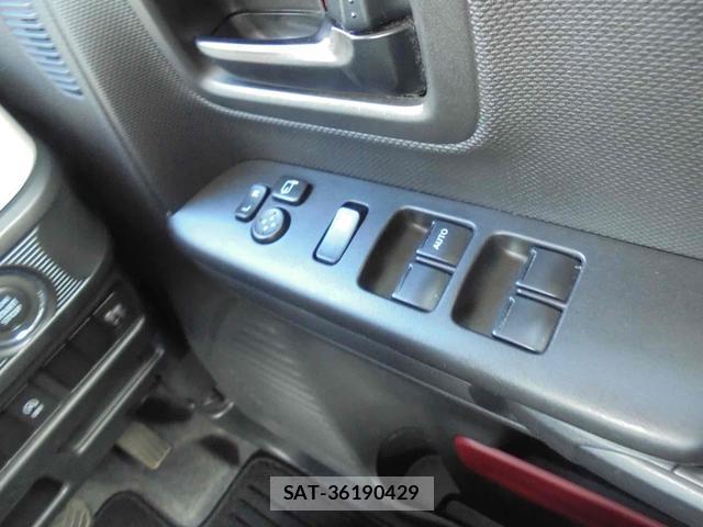 Suzuki SPACIA 2019-05 8373586-13