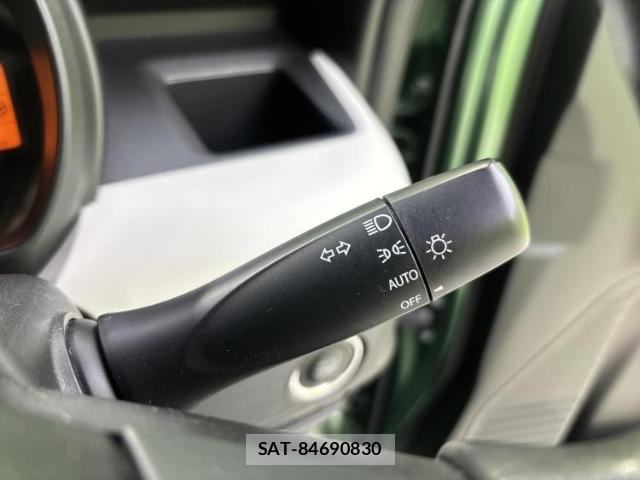 Suzuki SPACIA 2018-12 8374095-11