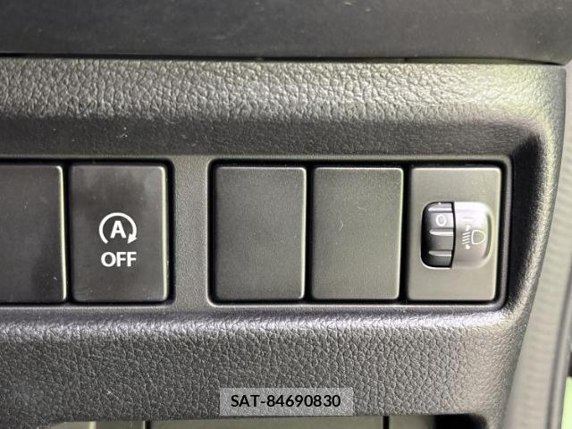 Suzuki SPACIA 2018-12 8374095-15