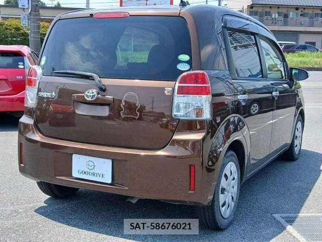 Toyota SPADE 2014-05 8373676-1