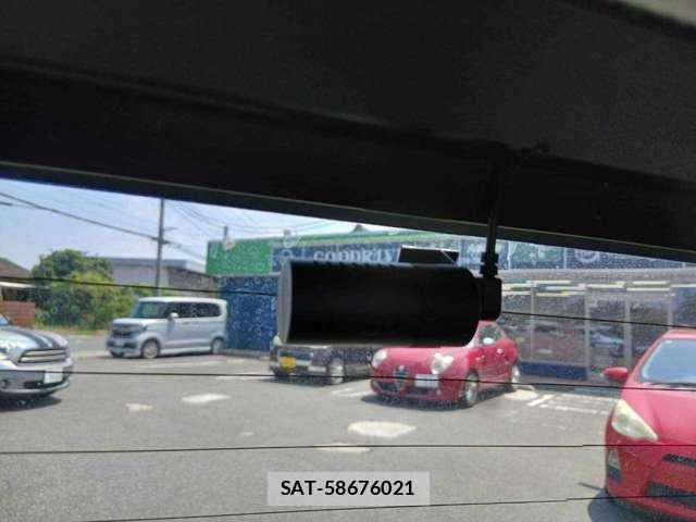 Toyota SPADE 2014-05 8373676-16