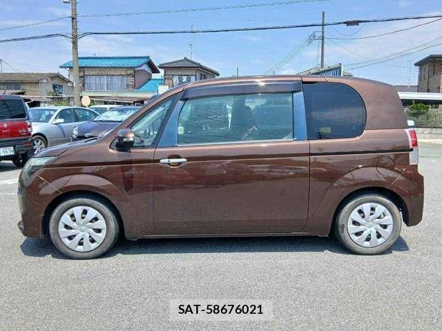 Toyota SPADE 2014-05 8373676-3