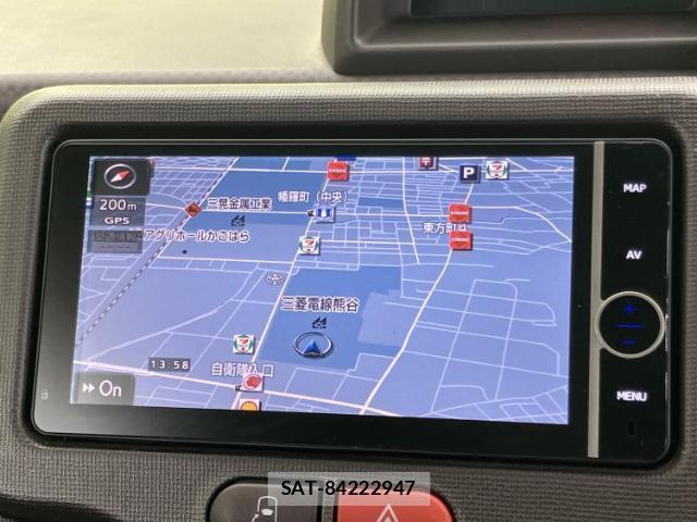 Toyota SPADE 2014-04 8374220-9