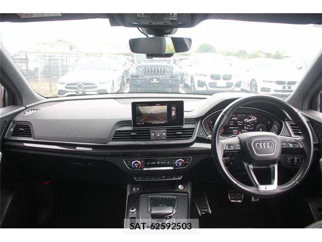Audi SQ5 2018-04 8373549-18