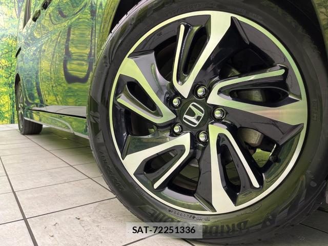 Honda e 2021-03 8372463-13