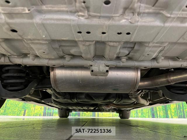 Honda e 2021-03 8372463-18