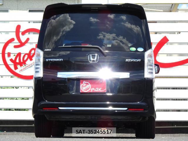 Honda e 2014-09 8373351-6