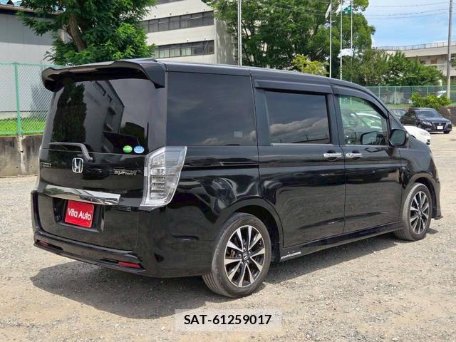 Honda e 2013-10 8373487-12