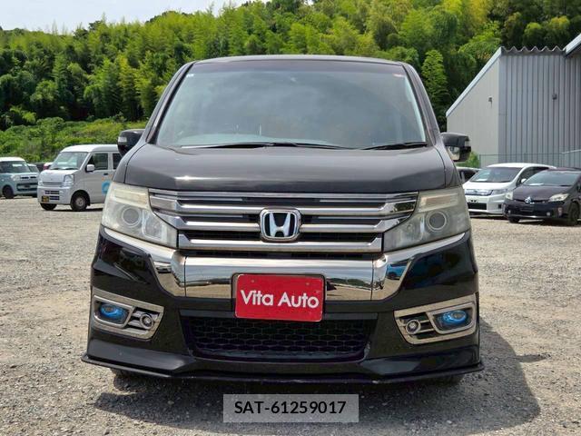 Honda e 2013-10 8373487-16