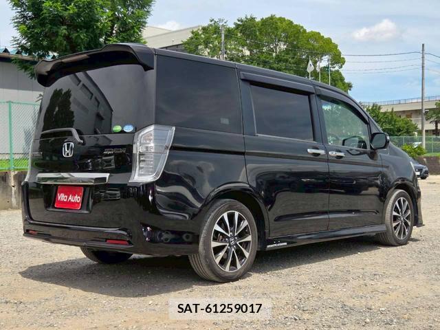 Honda e 2013-10 8373487-3