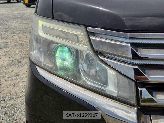 Honda e 2013-10 8373487-6