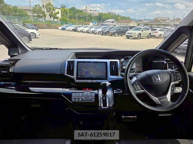 Honda e 2013-10 8373487-7