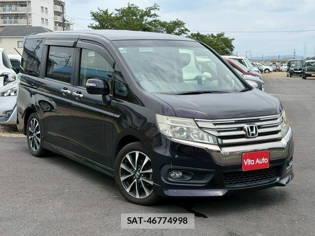 Honda e 2014-05 8373782-1