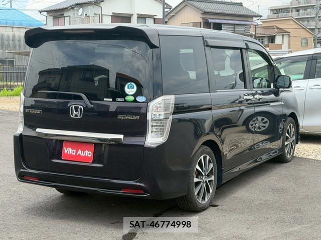 Honda e 2014-05 8373782-13