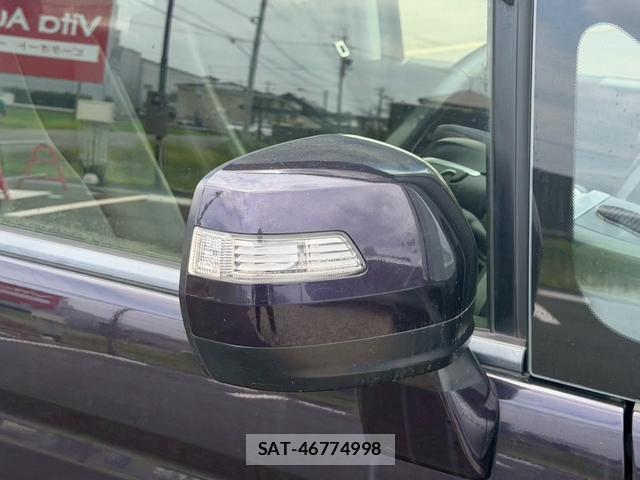 Honda e 2014-05 8373782-14