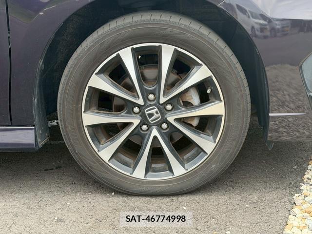 Honda e 2014-05 8373782-5