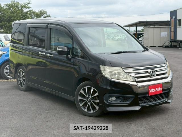 Honda e 2013-09 8373790-1