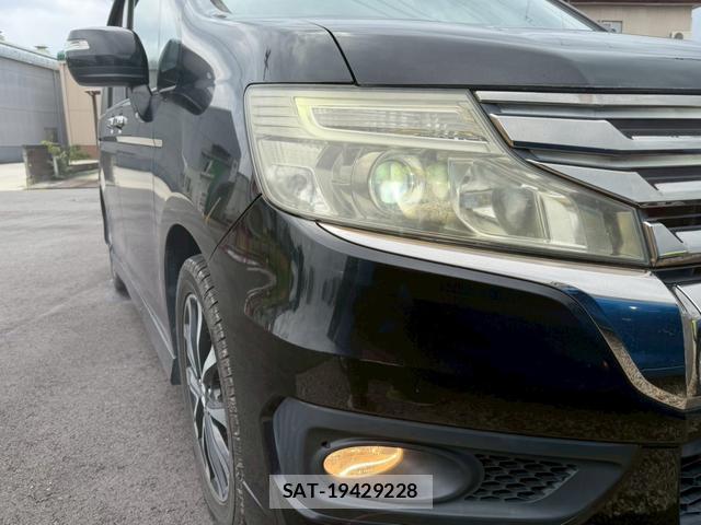 Honda e 2013-09 8373790-6