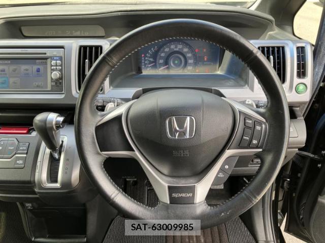 Honda e 2012-08 8373974-14