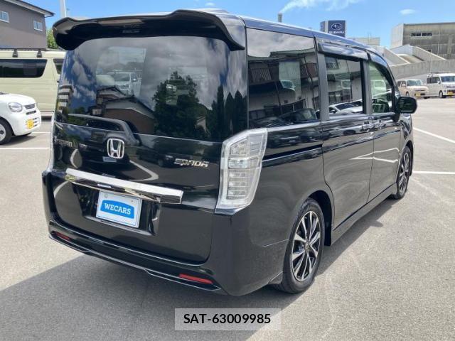 Honda e 2012-08 8373974-2