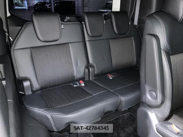 Honda e 2024-01 8374081-5