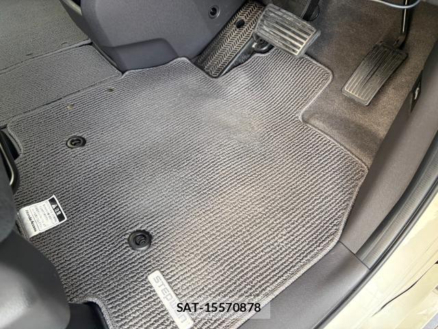 Honda e 2011-02 8372600-12